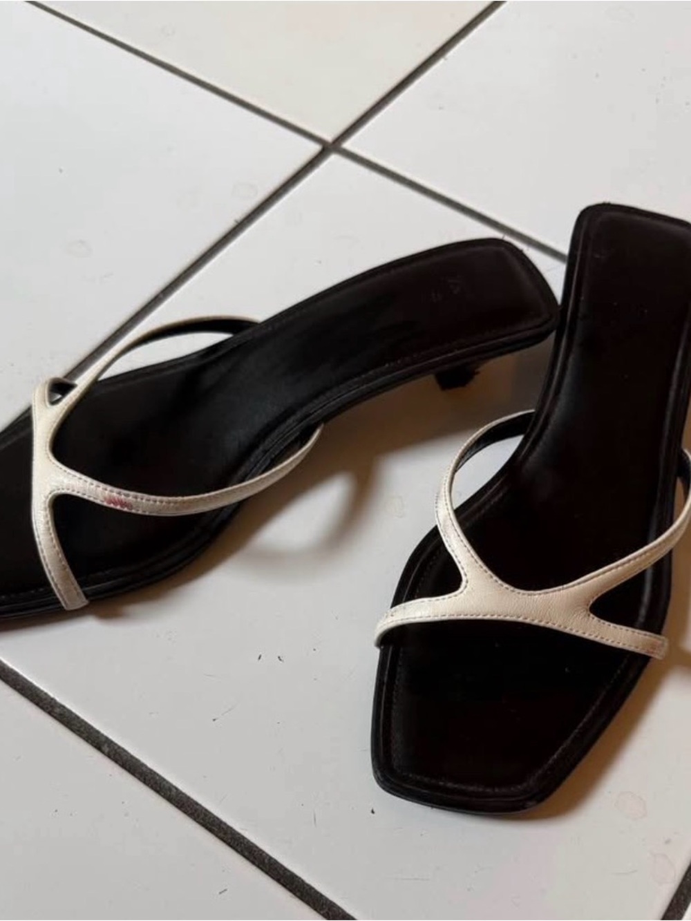 Zara kitten heels